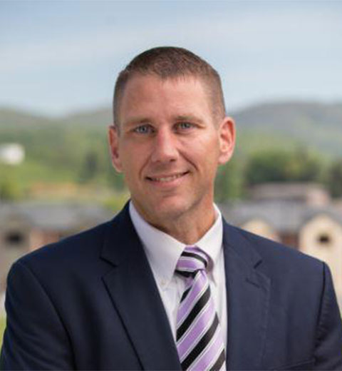 Dr. Dustin Pulliam